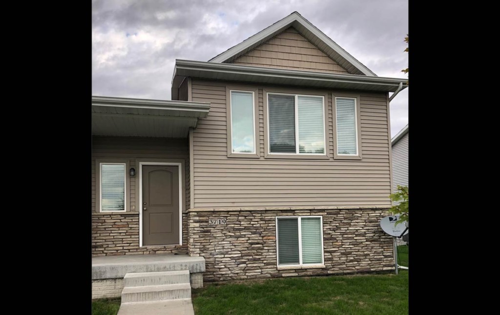 3719 Marigold Drive - Townhome for Rent - exterior