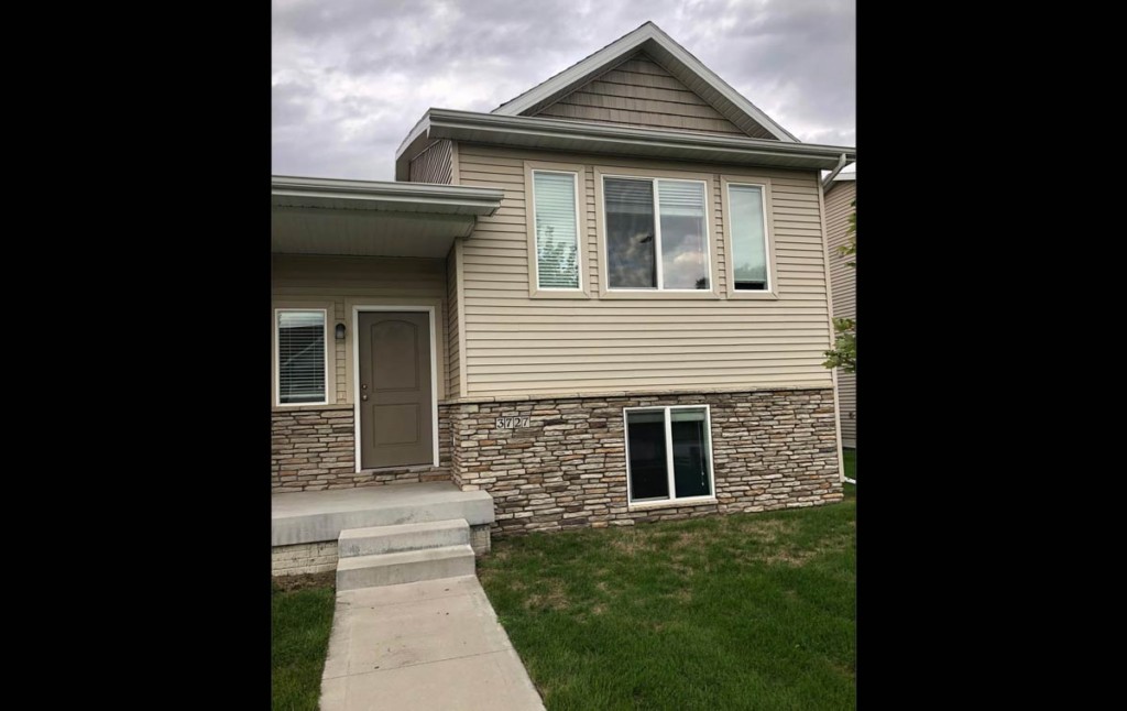 3727 Marigold Drive - Townhome for Rent - exterior